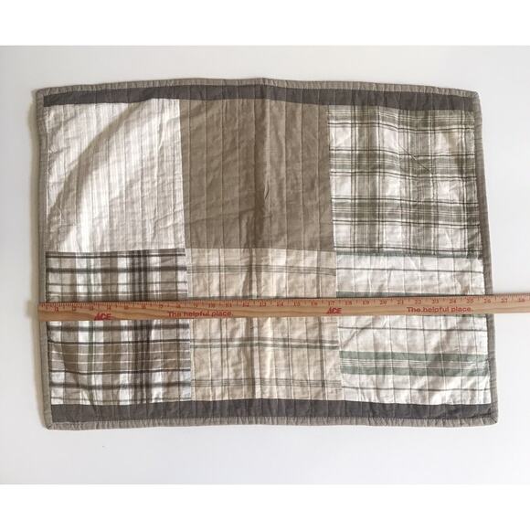 2 NAUTICA Standard Pillow Shams Madras Patchwork Plaid Neutral Beige Quilted - Picture 7 of 7